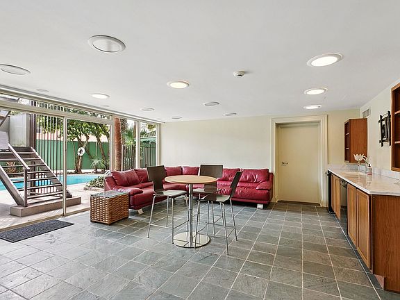 4th image of 309 Opal St #1A