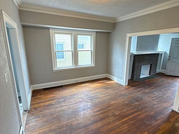 4th image of 12106 Lenacrave Ave
