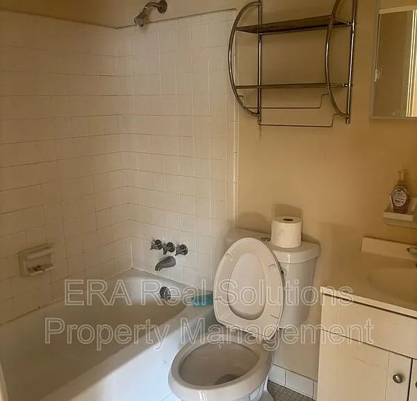 952 Seton Ave #7 — Photo 7