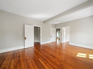 201 W Barnard St APT 4, West Chester, PA 19382