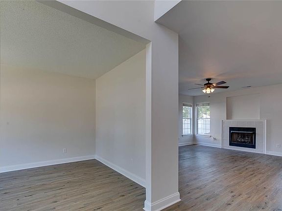 3rd image of 3801 Flagship Way