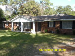 1018 Chester Ave, Douglas, GA 31533