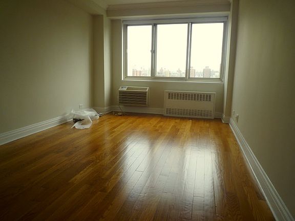 3rd image of 120 W 97th St APT 14C