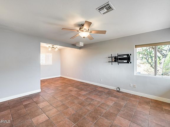 5th image of 10820 N 10th Dr