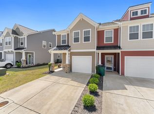 104 Addington Ln, Simpsonville, SC 29681
