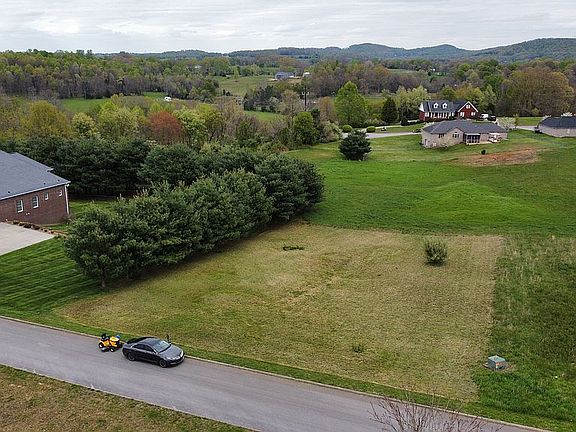 5th image of 345 Prewitts Way