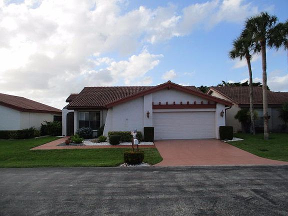 2nd image of 5691 Lakeview Mews Dr
