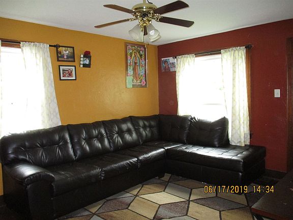 2nd image of 500 W Lusher Ave