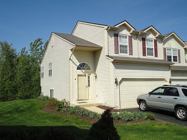 1st image of 697 Blackstone Ct #1
