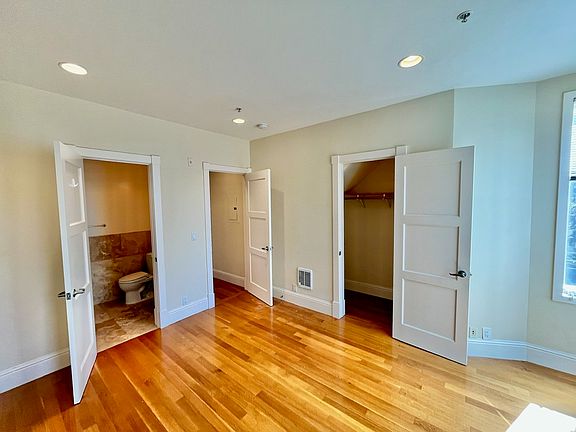 4th image of 84 Vandewater St #301