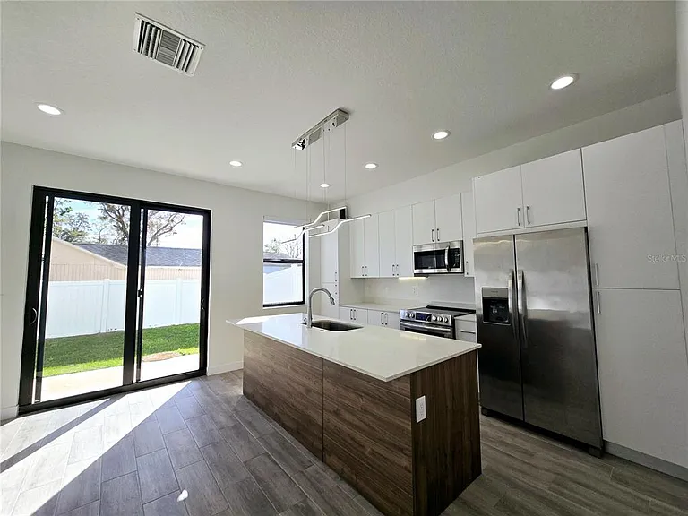 7565 Gesualdo Ct — Photo 5
