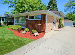 8939 Meade Ave, Morton Grove, IL 60053