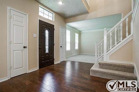 4th image of 2021 Brabant Dr