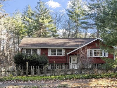 48 Meadowbrook Rd, Bedford, MA, 01730