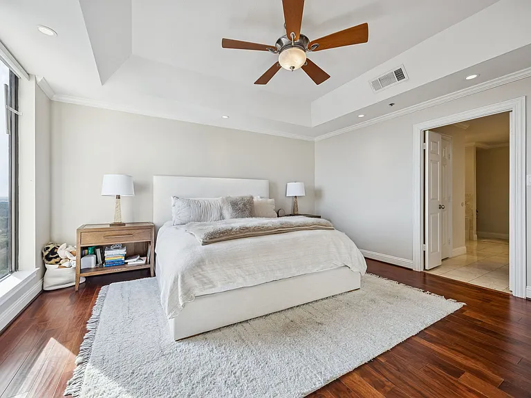 5909 Luther Ln #2105 — Photo 16