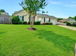 504 Appling Ct, Greer, SC 29651