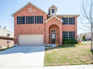 9165 Brook Hill Ln, Fort Worth, TX 76244