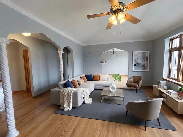 10913 S Longwood Dr #3 — Photo 3