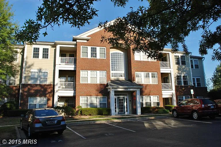 2404 Ellsworth Way APT 1B photo 1