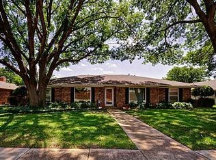 1900 Greenway Dr, Plano, TX 75075