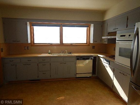 4th image of 3300 Ulysses St NE