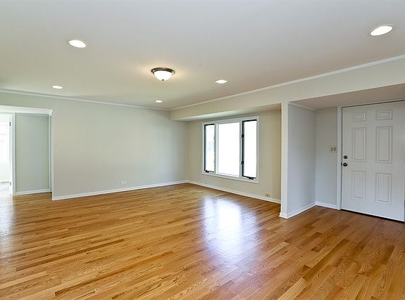2nd image of 409 SE Garfield Ave