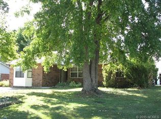 4607 Prairie Dog Rd, Muskogee, OK 74403