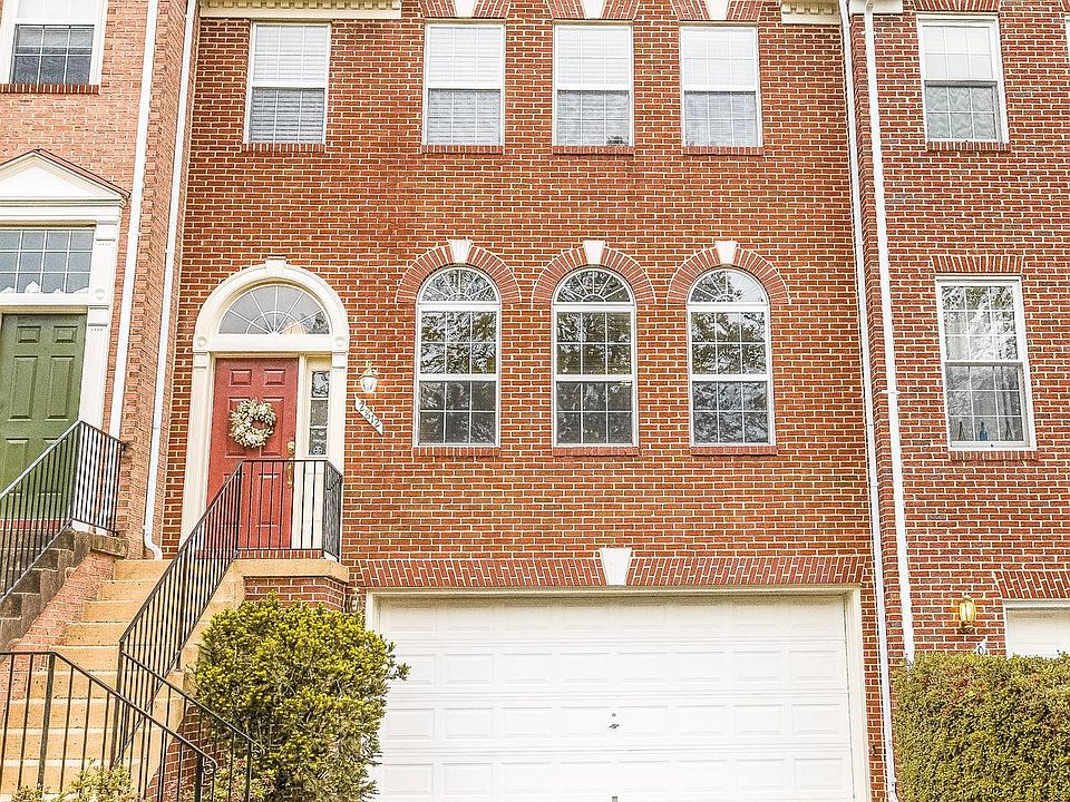 1st image of 2812 Little Falls Pl