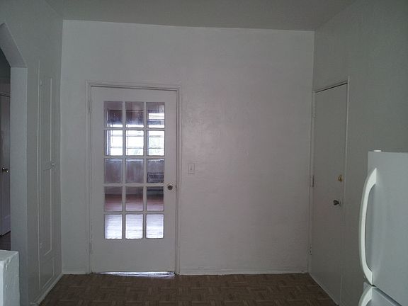4th image of 700 14th St #8