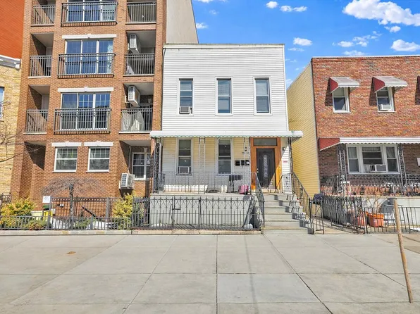 23-37 31st Ave, Astoria, NY 11102