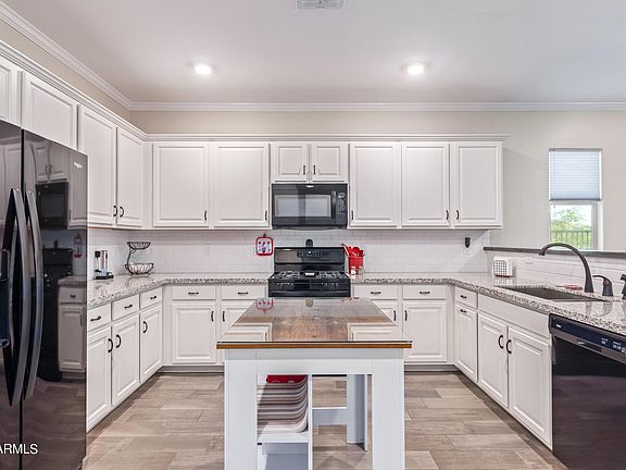 4th image of 8652 N 172ND Drive