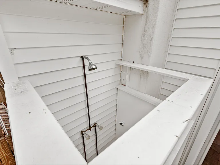 20 Robinson Rd — Photo 23