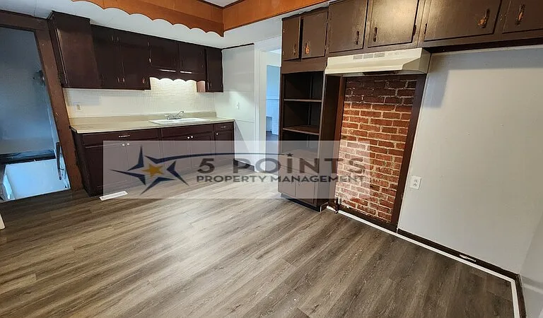 20609 Hillgrove Ave — Photo 5