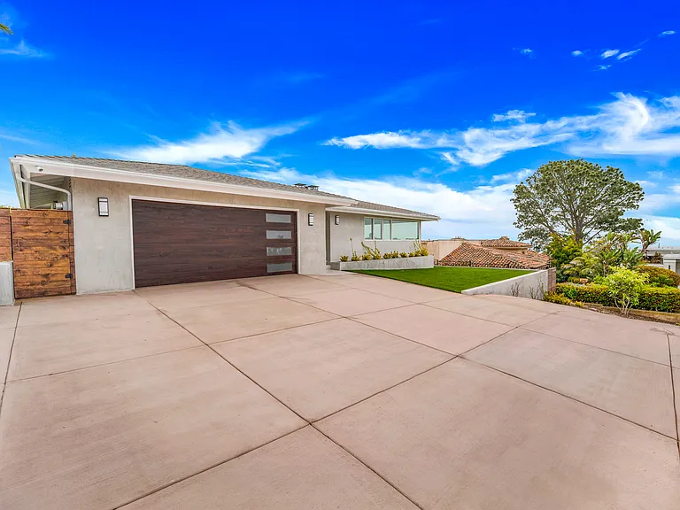 5821 Corral Way — Photo 39