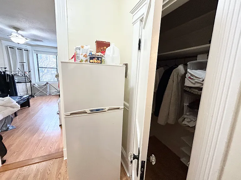39 Hemenway St #25 — Photo 4