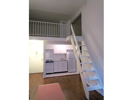 Rented by Mirador Real Estate | media 20