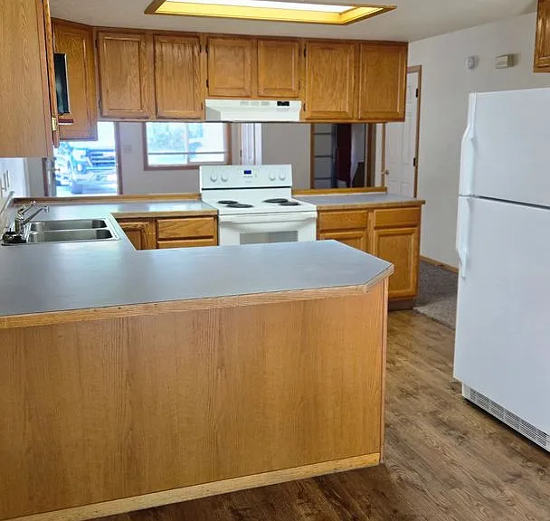 205 S Yellowstone Ave #B — Photo 5