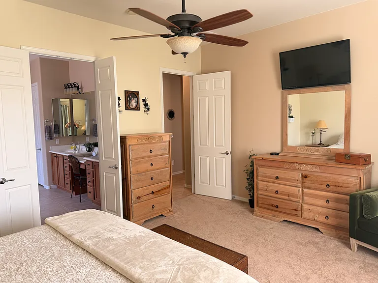 3925 N Monument Dr — Photo 24