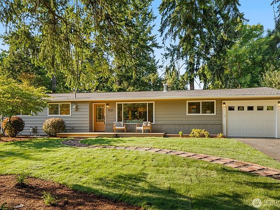 2nd image of 9121 228th Street SW