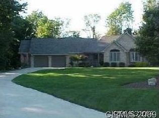 688 Buck Run Ln, Greentown, IN 46936
