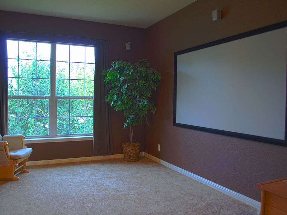 1st image of 704 Garraty Ct