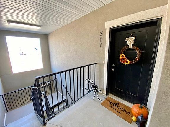 4th image of 4234 W McKellen Dr Unit G301