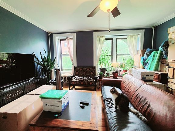 2nd image of 625 Carroll St #2