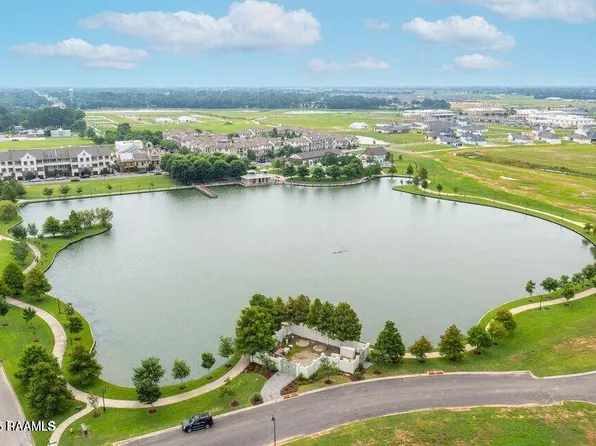 314 Harbor Rd, Youngsville, LA 70592