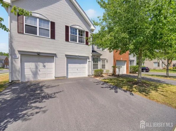 58 Windsong Cir, East Brunswick, NJ 08816