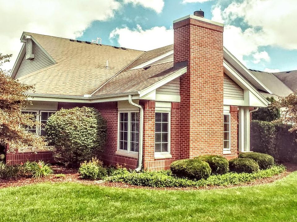 1st image of 8865 Woodbridge Dr #8865