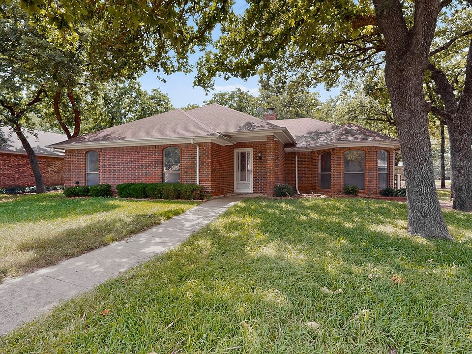 1st image of 7517 Crosstimbers Ln