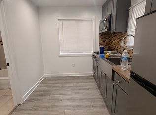1341 E 59th Pl #1/2, Los Angeles, CA 90001