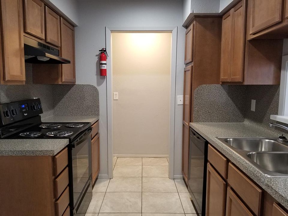TH6 Kitchen_03202018