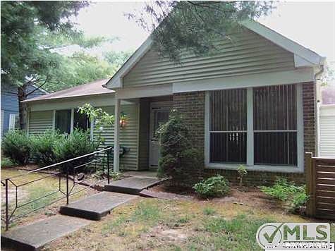 1st image of 807A Westminster Ct